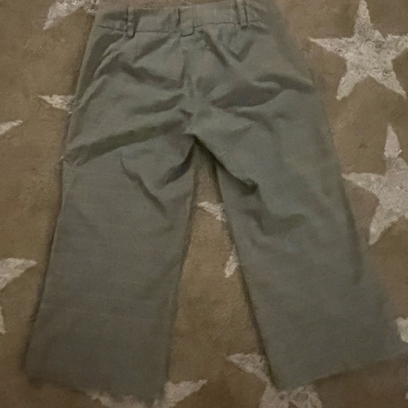 Gray plaid Capri pants - Picture 4 of 6